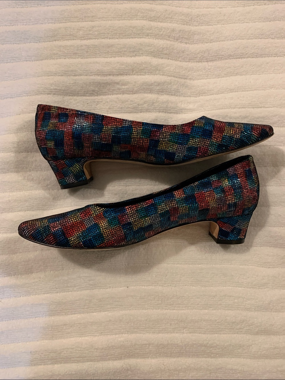 Vaneli Multicolor(Jeweltone) Patterned Low Heel Almond Toe Pumps US 8M
